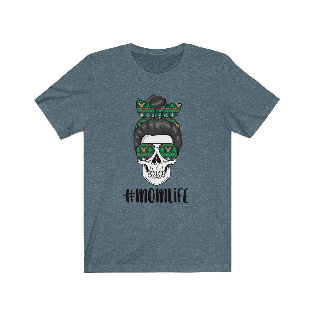 #MomLife Christmas Skull - Women's Tee